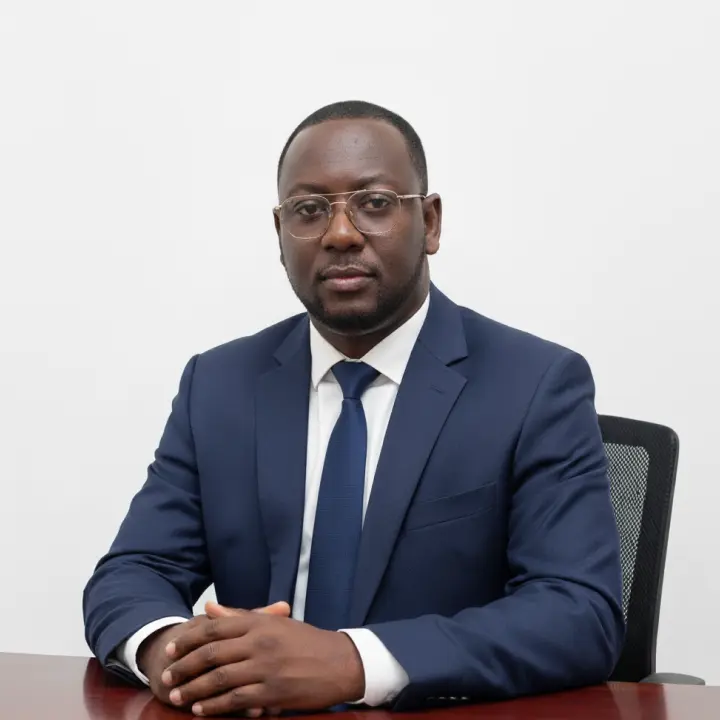 photo d'hermann aguili, créateur de site internet, ui/ui designer, monteur vidéo, télépilote drone.